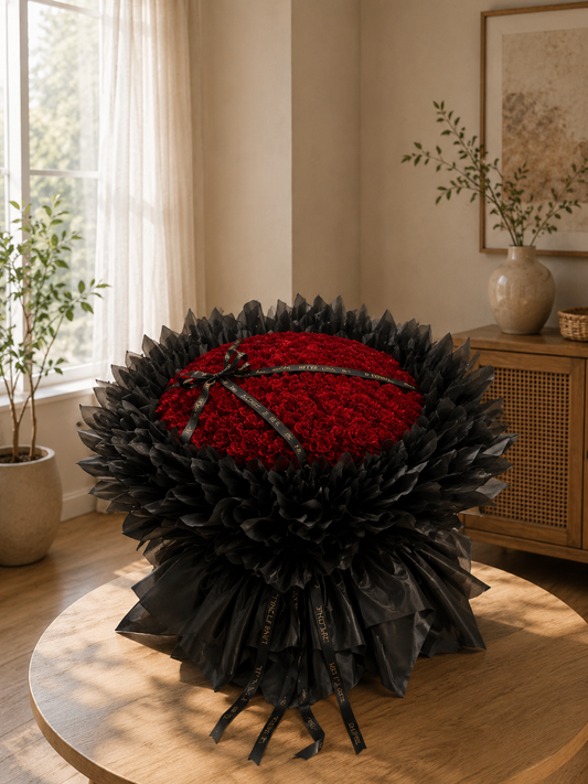 520朵红玫瑰大花束~Large bouquet of 520 red roses